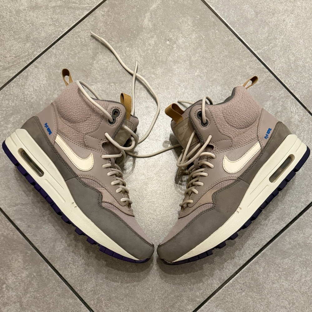 Nike Air Max 1 Mid Sneakerboot Women’s Size 7 Orewood Brown Purple 685267-002